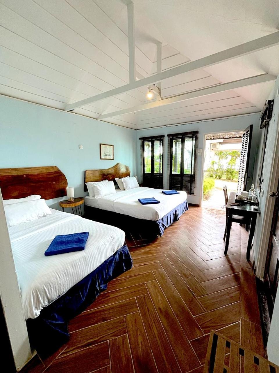 1511 Coconut Grove Villa Kampong Juara Exterior photo